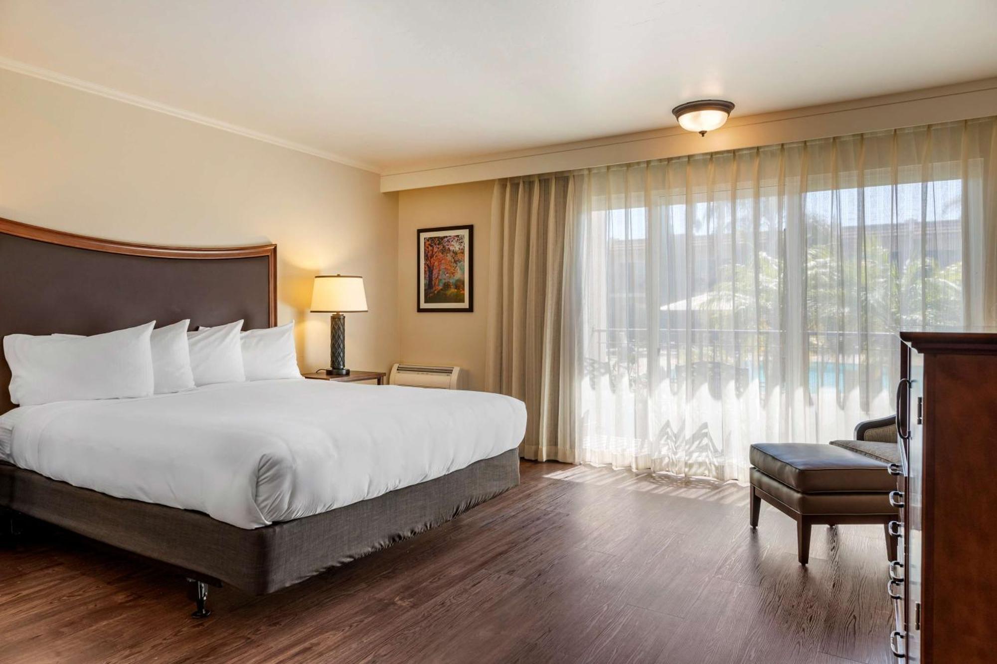 Best Western Plus Royal Oak Hotel San Luis Obispo Exteriér fotografie