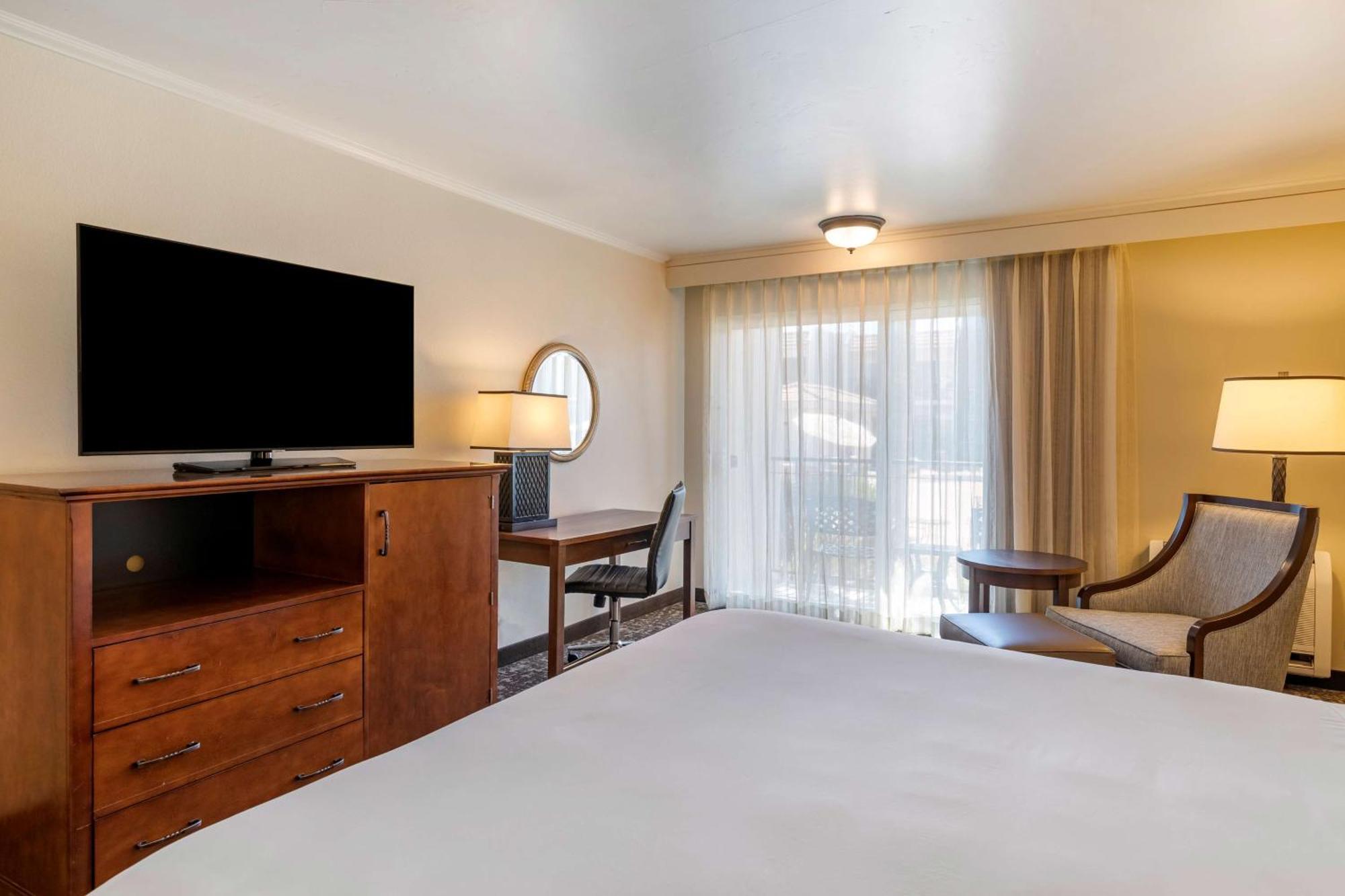 Best Western Plus Royal Oak Hotel San Luis Obispo Exteriér fotografie